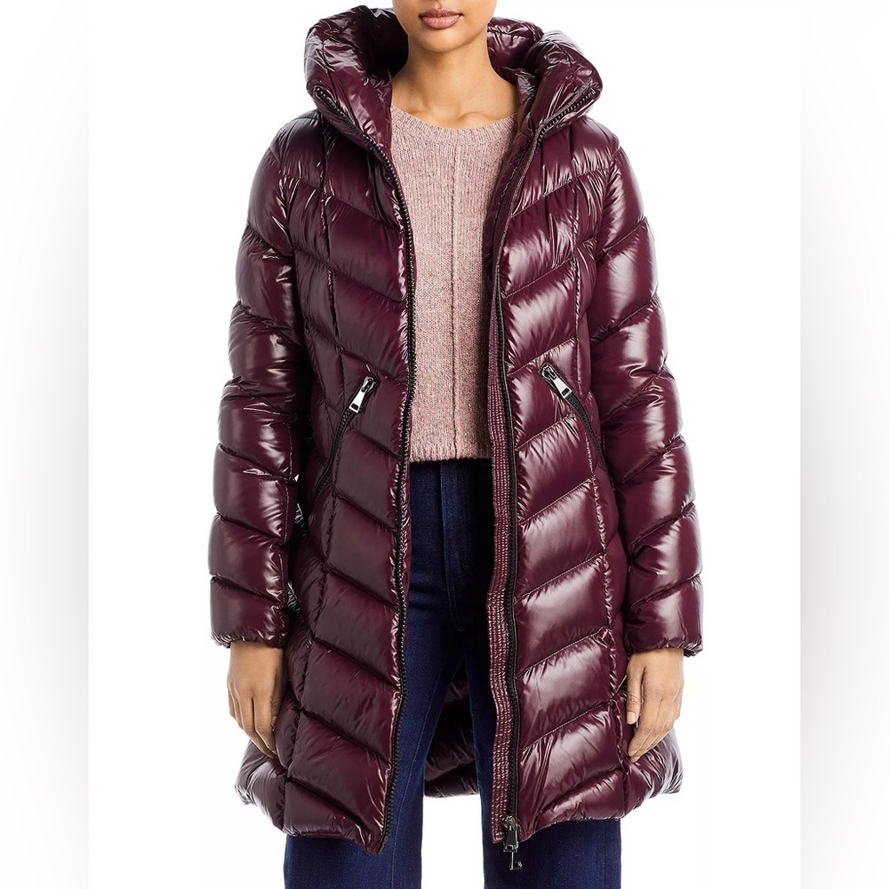 Moncler Marus Hooded Down Coat Size 4 NWT Burgundy